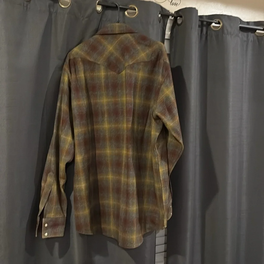 Plaid Button-Up Shirt - Picture 3 of 3